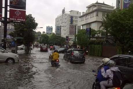Ilustrasi: Banjir di Kemang, Jakarta Selatan