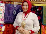 Babe: Tenun-Songket dari Anna Mariana