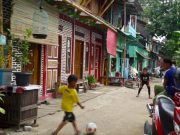 Rumah di Jakarta dan Pertaruhan di Pasar Keuangan Global