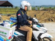 Jonan Terlihat Senang Premium Tersedia Lagi di SPBU Jelang Mudik