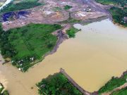 Tambang Indonesia: Banjir Uang Haram yang Dijaga Petinggi Bersenjata