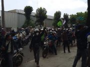UU Cipta Kerja Dinilai Mampu Serap Tenaga Kerja Aksi buruh, kata Said Iqbal, tertib, damai untuk meminta pemerintah dan DPR RI membatalkan Omnibus Law UU Cipta Kerja yang merugikan buruh.
