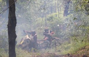 Peserta Ubar TLJ 6 ketika memasuki jalur di kawasan Cirebon Selatan (Foto dokumentasi Iksan Sabili)