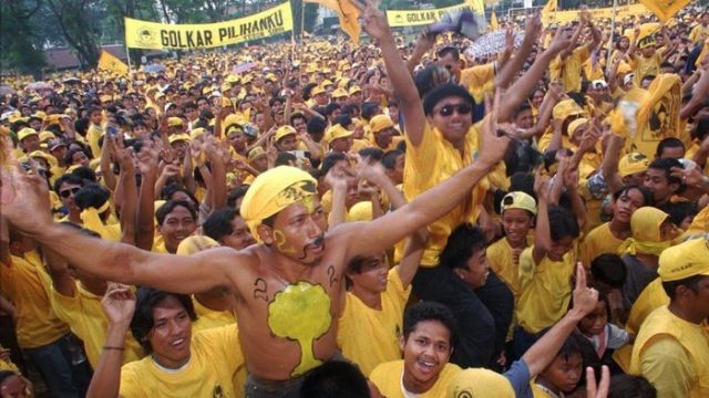 Kampanye Golkar di Jakarta Pusat menjelang Pemilu 1997, pemilu terakhir Orde Baru