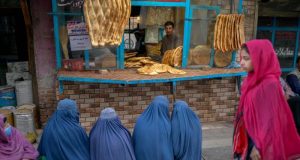Anak Perempuan Afghanistan - AFP