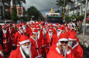 Tradisi Kunci Taon di Manado dalam perayaan Natal - Phinemo