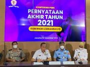 Gubernur Lemhannas RI Letjen TNI Purn Agus Widjojo saat menyampaikan Pernyataan Akhir Tahun 2021 Lemhannas RI, di Kantor Lemhannas, Jakarta Pusat, Jumat (31/12/2021). - inews