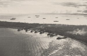 Pantai Morotai tahun 1944 - LSTs