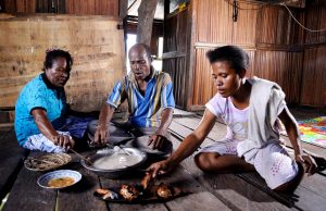 Papeda, salah satu makanan khas masyarakat Papua - Media9