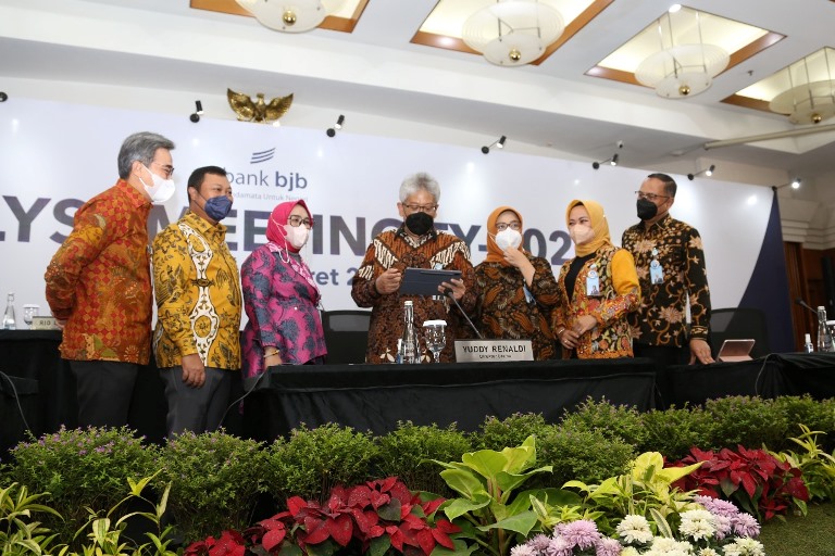 Bank Bjb Catatkan Laba Kotor Rp2,6 Triliun, Siap Hadapi Tahun 2022 ...