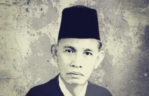 Mahmoed Joenoes, ulama bidang tafsir dan ahli pendidikan Islam Indonesia. 