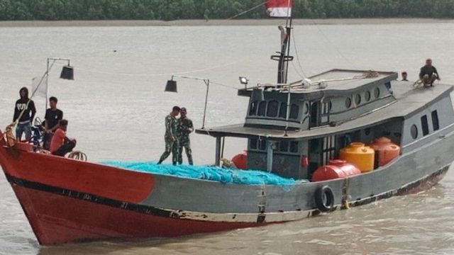Kapal nelayan Indonesia, Calvin 02 yang di tembak tentara Papua Nugini - Antara