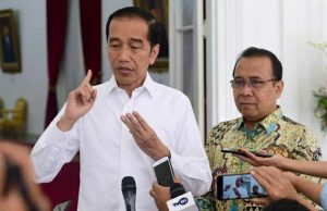 Presiden Jokowi dan Mensesneg Pratikno (Foto: Setpres)