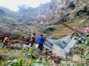 Puing-puing pesawat TNI AU jatuh di Pasuruan - Viva