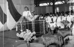 Pembukaan Seminar Sejarah Nasional I di Yogyakarta pada 1957, sebagai tonggak lahirnya historiografi modern Indonesia. (ANRI)