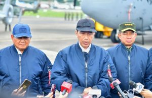 Presiden Joko Widodo memberikan keterangan pers di Pangkalan Udara TNI AU Halim Perdanakusuma, Jakarta, Rabu (24/1/2024). Foto: Biro Pers Setpres