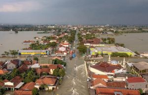 Banjir masih melanda wilayah Demak, Jawa Tengah sehari menjelang pemilu 2024 - Antara