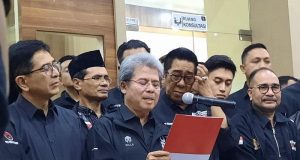 Tim Hukum Tim Pemenangan Nasional (TPN) Ganjar Pranowo - Mahfud MD resmi mendaftarkan gugatan perselisihan hasil pemilihan umum (PHPU) Pilpres 2024 di Mahkamah Konstitusi (MK), Jakarta, pada Sabtu (23/3/2024) - Tribun