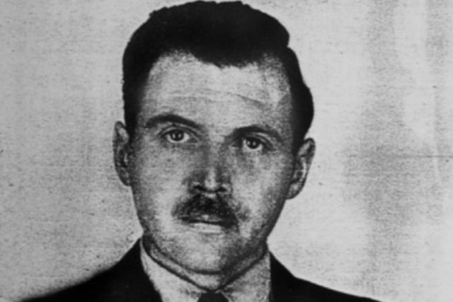 Dokter Josef Mengele, Malaikat Maut dari kamp konsentrasi Auschwitz. [Via Wikimedia Commons](Via Wikimedia Commons)