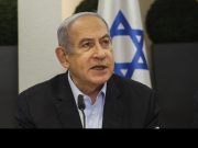 Perdana Menteri Israel Benjamin Netanyahu membubarkan Kabinet Perang menyusul pengunduran diri pemimpin oposisi Benny Gantz. (AFP/Ronen Zvulun)