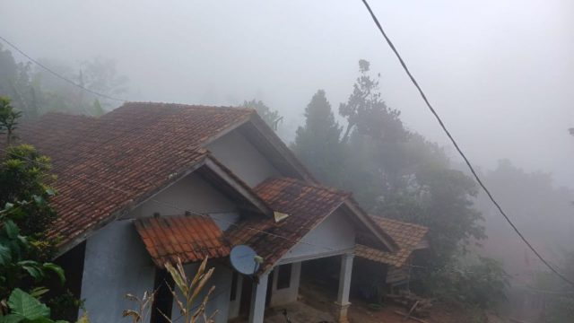 Fenomena Bediding membuat suhu udara di pulau jawa dan sekitarnya terasa dingin. (Sulindo/Ulfa Nurfauziah)