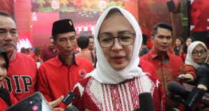 Airin Rachmi Diany Bakal Calon Gubernur Banten dari PDIP saat ditemui di Kantor DPP PDIP. (Foto: Sulindo/Iqyanut Taufik)