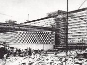 Pembangunan Hotel Indonesia pada tahun 1962.