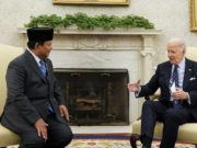 Presiden Prabowo saat menemui Joe Biden di Gedung Putih, Washington Dc, Amerika Serikat. (Foto: REUTERS/Kevin Lamarque)