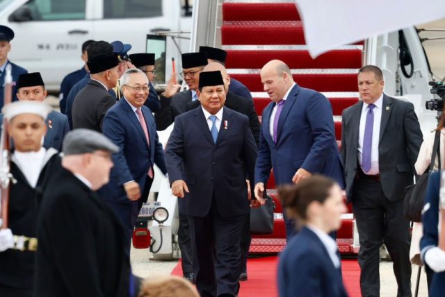 Presiden Prabowo tiba di Pangkalan Militer Andrews, Washington DC, Amerika Serikat. (foto: Instagram Prabowo Subianto)