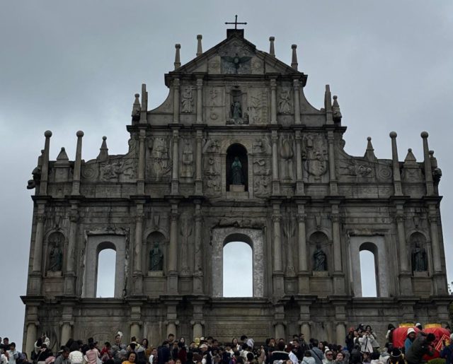 Fasad utama Gereja St. Paul di Makau. (Foto: Sulindo)