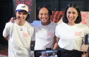 Epy Kusnandar, Bastian Steel, Aghniny Haque saat konferensi pers di Visinema. (foto: Sulindo/Iqyanut Taufik)