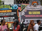 Drama Mundurnya Bupati Sudewo