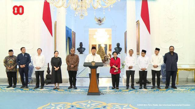 Prabowo saat Konferensi Pers di Istana Negara dengan para tokoh Politik. (sumber: Tangkapan layar Youtube Sekretariat Presiden)