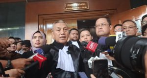 Sidang Nadiem Makarim Ditunda, Kuasa Hukum Sebut Kliennya Masih Pemulihan Pasca Operasi