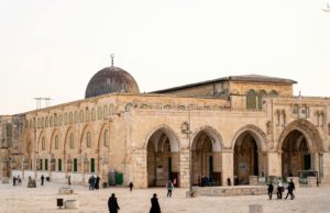 8 Masjid Tertua di Dunia, Ada di Arab Saudi hingga India